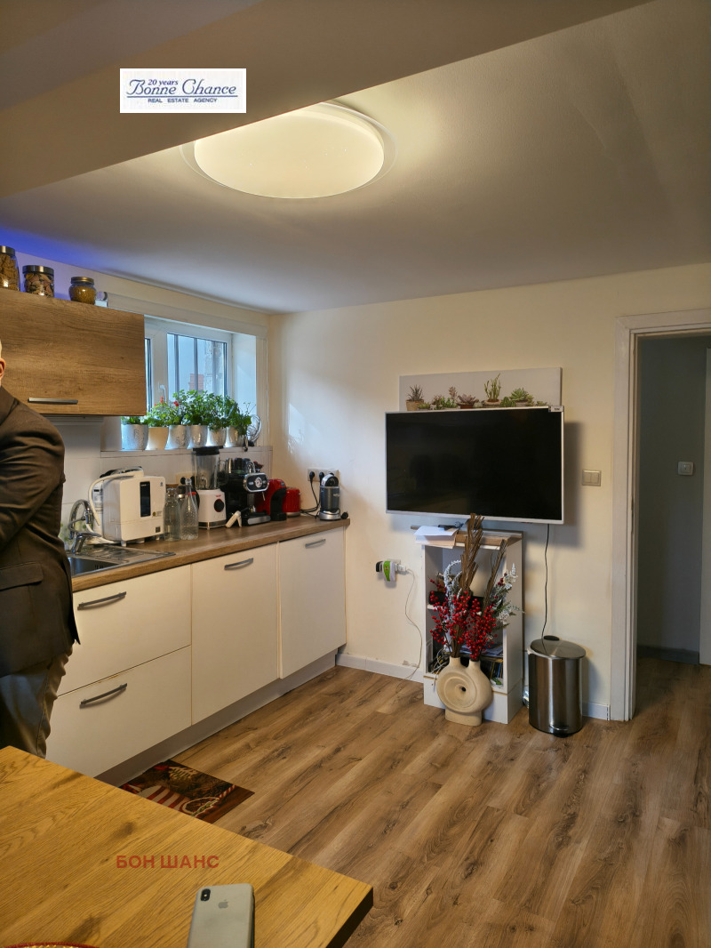 Продава КЪЩА, град София, в.з.Малинова долина • 800000 € • 65263158 1 — Holmes.bg Продава КЪЩА, град София, в.з.Малинова долина • 800000 € • 65263158 1