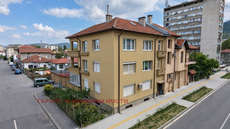 Продава 3-СТАЕН, град Габрово, Център • 130000 € • 55082114 1 — Holmes.bg Продава 3-СТАЕН, град Габрово, Център • 130000 € • 55082114 1
