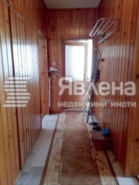Обява Продава 3-СТАЕН,град Благоевград, Идеален център>
