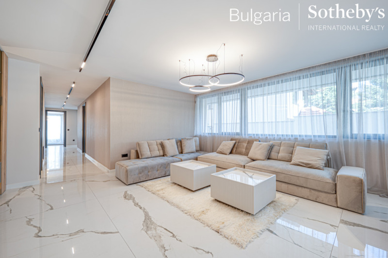 Продава 4-СТАЕН, град София, Драгалевци • 820000 € • 47657725 1 — Holmes.bg Продава 4-СТАЕН, град София, Драгалевци • 820000 € • 47657725 1