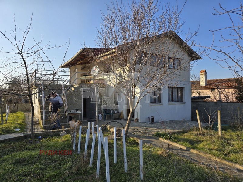 Продава ВИЛА, град Варна, м-т Лазур • 87999 € / 172111.08 лв. • 79612014 1 — Holmes.bg Продава ВИЛА, град Варна, м-т Лазур • 87999 € / 172111.08 лв. • 79612014 1