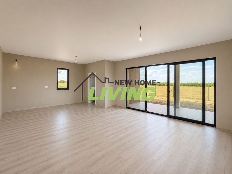 Продава КЪЩА, област Пловдив, с. Оризари • 227990 € / 445909.68 лв. • 74696688 1 — Holmes.bg Продава КЪЩА, област Пловдив, с. Оризари • 227990 € / 445909.68 лв. • 74696688 1