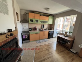 Обява Продава 3-СТАЕН,град Пловдив, Съдийски
