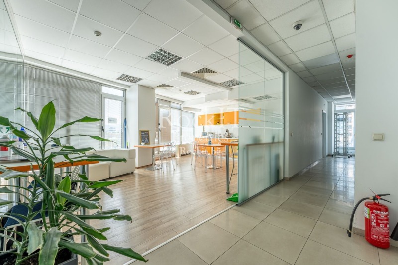 Продава ОФИС, град София, Полигона • 899000 € • 53589989 1 — Holmes.bg Продава ОФИС, град София, Полигона • 899000 € • 53589989 1