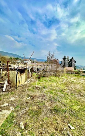 Продажба на имоти в Изгрев, град Варна - изображение 8 
