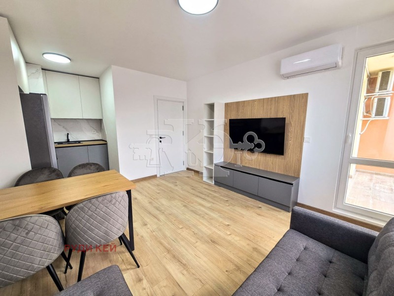 Продава 2-СТАЕН, град Варна, Младост 1 • 185000 € / 361828.55 лв. • 35033419 1 — Holmes.bg Продава 2-СТАЕН, град Варна, Младост 1 • 185000 € / 361828.55 лв. • 35033419 1