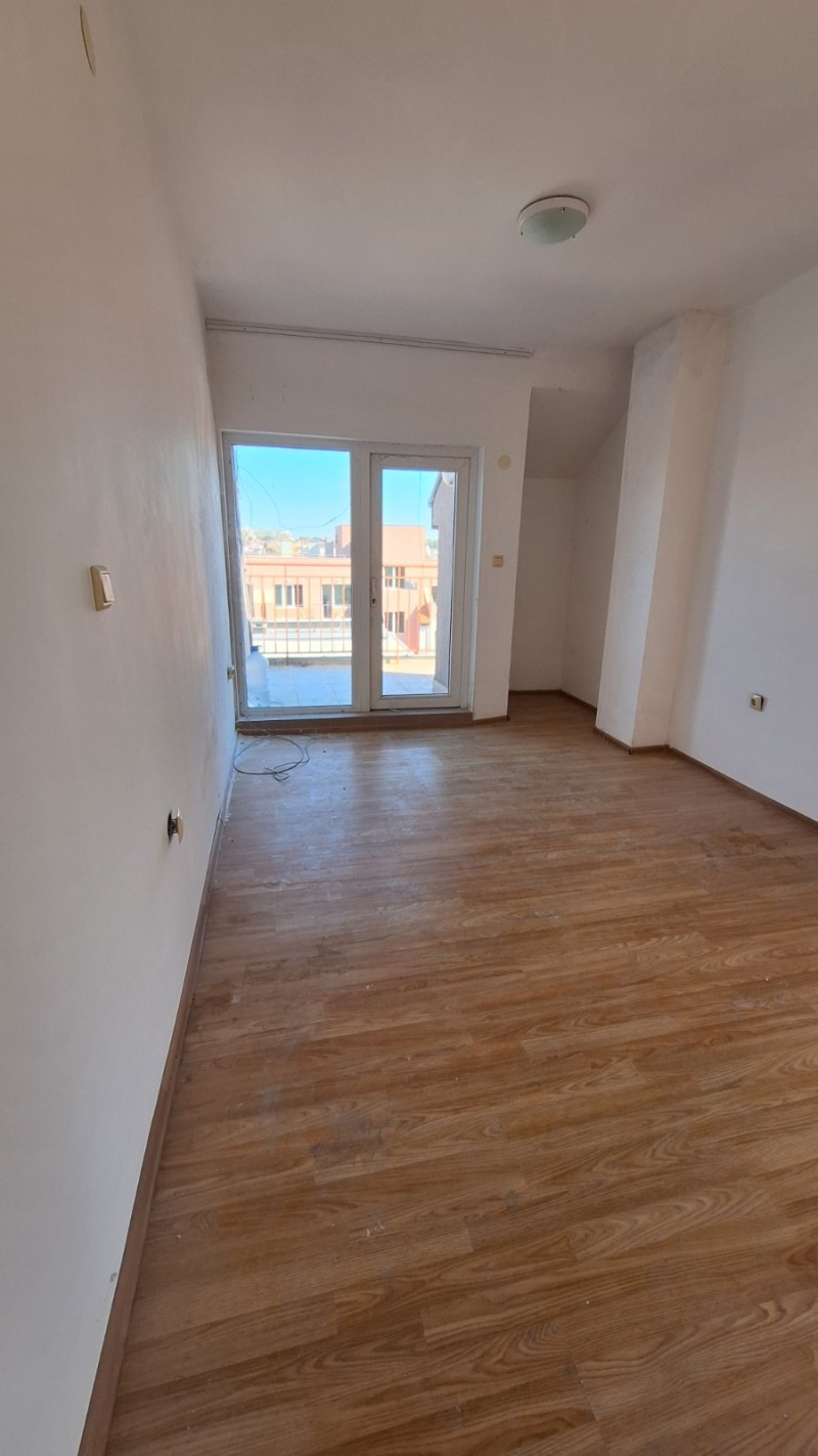 Продава МЕЗОНЕТ, област Бургас, с. Равда • 90000 € / 176024.70 лв. • 40128772 1 — Holmes.bg Продава МЕЗОНЕТ, област Бургас, с. Равда • 90000 € / 176024.70 лв. • 40128772 1