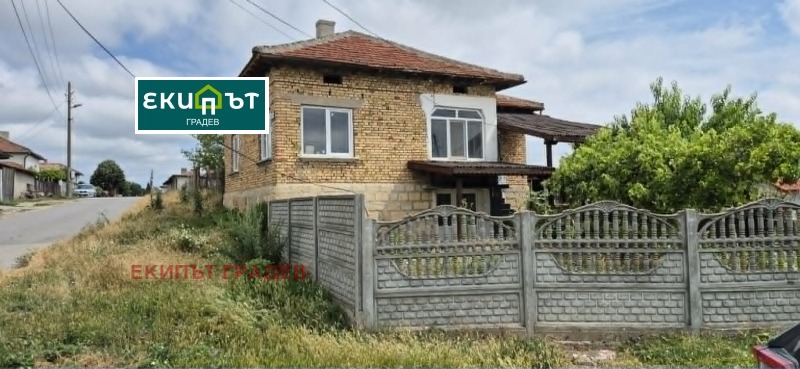 Продава КЪЩА, област Шумен, с. Тодор Икономово • 45000 € / 88012.35 лв. • 30494260 1 — Holmes.bg Продава КЪЩА, област Шумен, с. Тодор Икономово • 45000 € / 88012.35 лв. • 30494260 1