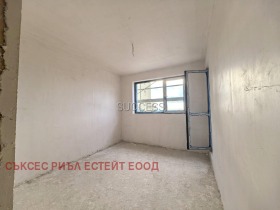Обява Продава 3-СТАЕН,град Варна, м-т Пчелина>