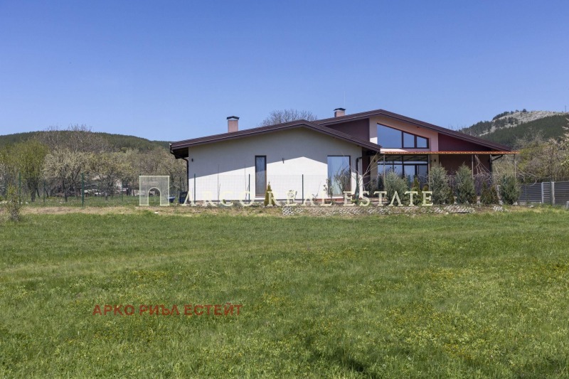 Продава КЪЩА, област София, гр. Драгоман • 335000 € / 655203.05 лв. • 85719083 1 — Holmes.bg Продава КЪЩА, област София, гр. Драгоман • 335000 € / 655203.05 лв. • 85719083 1