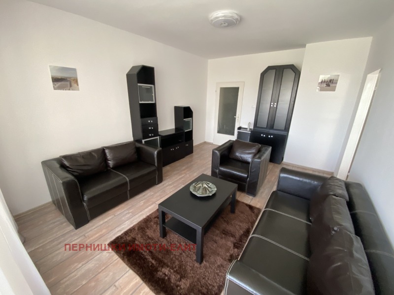 Продава 3-СТАЕН, град Перник, Изток • 140000 € / 273816.20 лв. • 14560690 1 — Holmes.bg Продава 3-СТАЕН, град Перник, Изток • 140000 € / 273816.20 лв. • 14560690 1