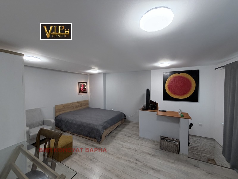 Продава АТЕЛИЕ, ТАВАН, град Варна, Колхозен пазар • 99999 € • 15941911 1 — Holmes.bg Продава АТЕЛИЕ, ТАВАН, град Варна, Колхозен пазар • 99999 € • 15941911 1
