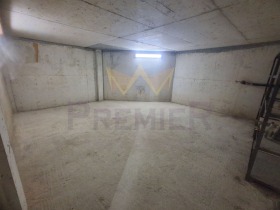 ГАРАЖ, ПАРКОМЯСТО, 35 m2 - Holmes.bg ГАРАЖ, ПАРКОМЯСТО, 35 m2