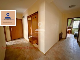 Обява Продава 3-СТАЕН,гр. Банско, област Благоевград