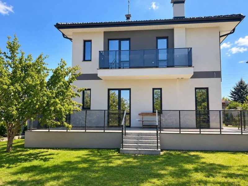 Продава КЪЩА, област София, с. Петково • 460000 € • 27895561 1 — Holmes.bg Продава КЪЩА, област София, с. Петково • 460000 € • 27895561 1