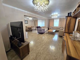 МНОГОСТАЕН, 213 m2 - Holmes.bg МНОГОСТАЕН, 213 m2