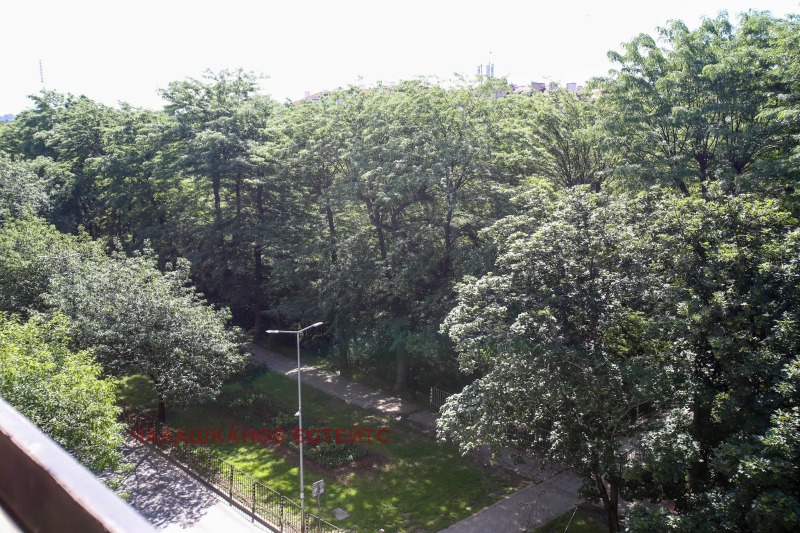 Продава 4-СТАЕН, град София, Център • 399900 € • 82246097 1 — Holmes.bg Продава 4-СТАЕН, град София, Център • 399900 € • 82246097 1