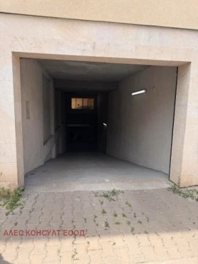 Продава Гараж, Паркомясто, град София