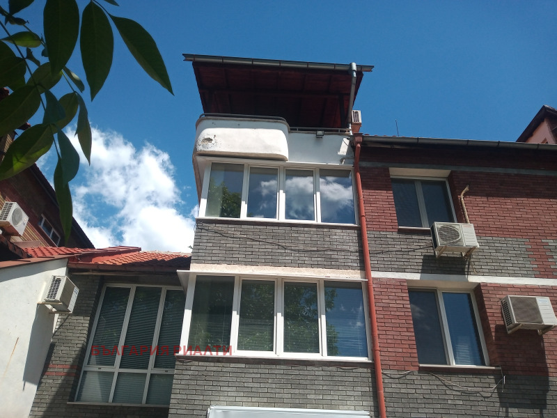 Продава КЪЩА, град София, Павлово • 679000 € • 71628100 1 — Holmes.bg Продава КЪЩА, град София, Павлово • 679000 € • 71628100 1