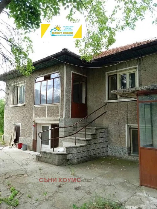 Продава  Къща, област Велико Търново, с. Раданово • 29 900 EUR • ID 61925510 — holmes.bg - [1] 