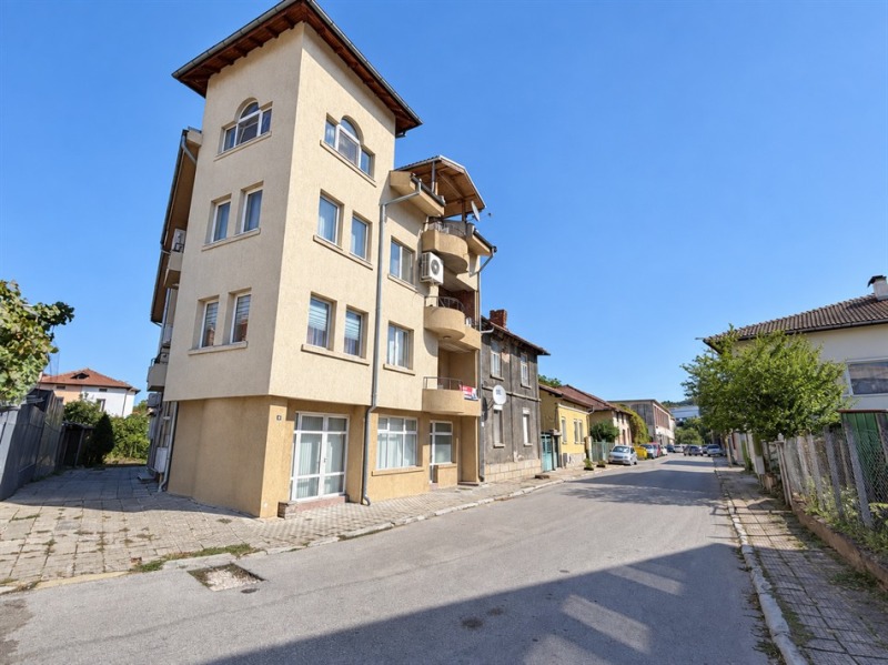 Продава 2-СТАЕН, град Габрово, Център • 115000 € • 68706336 1 — Holmes.bg Продава 2-СТАЕН, град Габрово, Център • 115000 € • 68706336 1