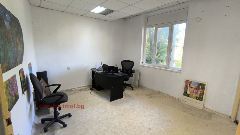 Продава КЪЩА, град Русе, Център • 103000 € / 201450.49 лв. • 61895817 1 — Holmes.bg Продава КЪЩА, град Русе, Център • 103000 € / 201450.49 лв. • 61895817 1