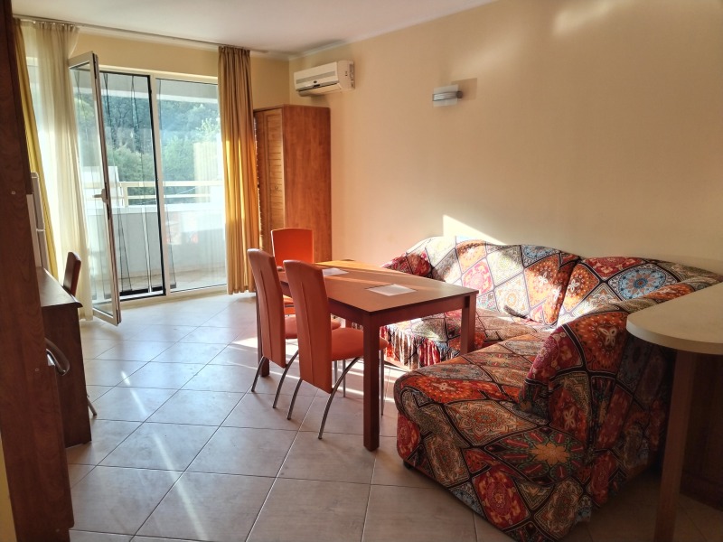 Продава 2-СТАЕН, град Варна, к.к. Златни пясъци • 92000 € • 26573559 1 — Holmes.bg Продава 2-СТАЕН, град Варна, к.к. Златни пясъци • 92000 € • 26573559 1