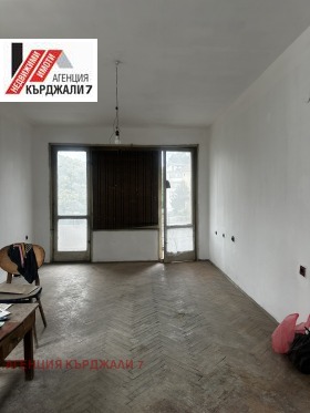 МНОГОСТАЕН, 120 m2 - Holmes.bg МНОГОСТАЕН, 120 m2