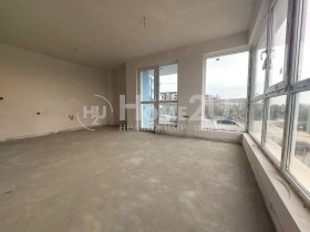 Продажба на тристайни апартаменти в град Варна - изображение 4 