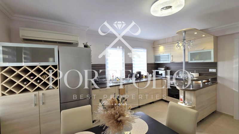 Продава КЪЩА, град Бургас, Сарафово • 370000 € • 21617490 1 — Holmes.bg Продава КЪЩА, град Бургас, Сарафово • 370000 € • 21617490 1