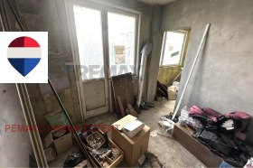 Обява Продава 2-СТАЕН,гр. Бяла, област Русе