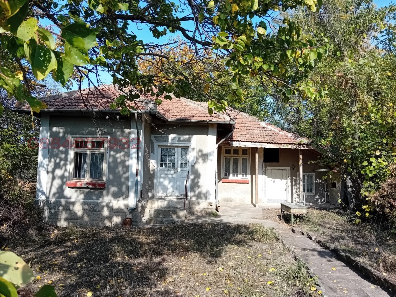 Продава КЪЩА, област Разград, с. Юпер • 21900 € • 84322240 1 — Holmes.bg Продава КЪЩА, област Разград, с. Юпер • 21900 € • 84322240 1