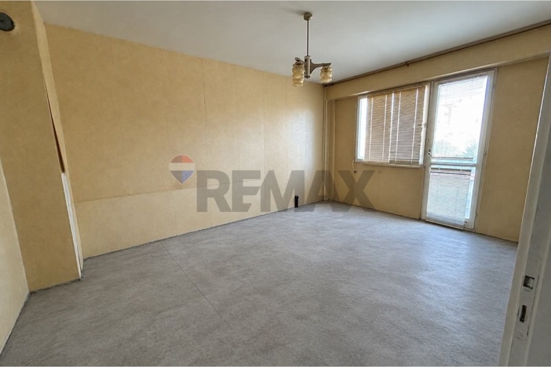 Продава 1-СТАЕН, град Шумен, Боян Българанов 1 • 64900 € • 26751216 1 — Holmes.bg Продава 1-СТАЕН, град Шумен, Боян Българанов 1 • 64900 € • 26751216 1