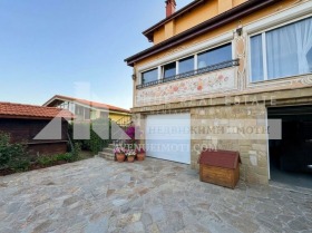 Продава Къща, град София