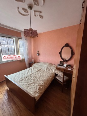 3-СТАЕН, 85 m2 - Holmes.bg 3-СТАЕН, 85 m2