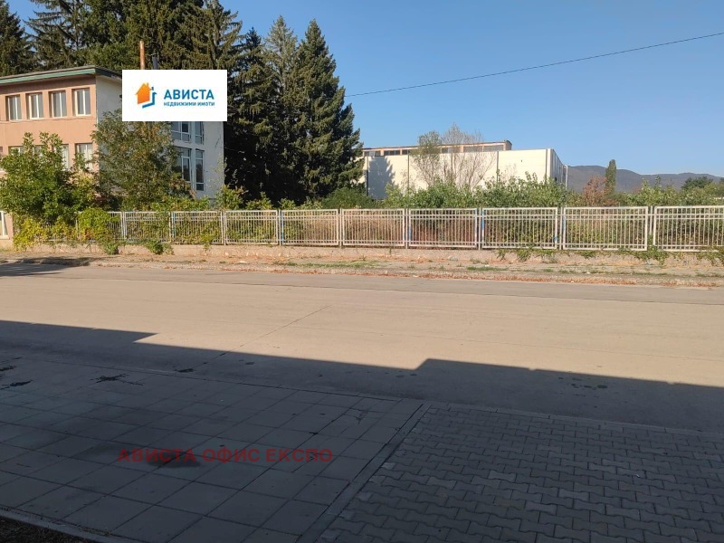 Продава ПАРЦЕЛ, област София, гр. Ботевград • 570000 € • 30593318 1 — Holmes.bg Продава ПАРЦЕЛ, област София, гр. Ботевград • 570000 € • 30593318 1
