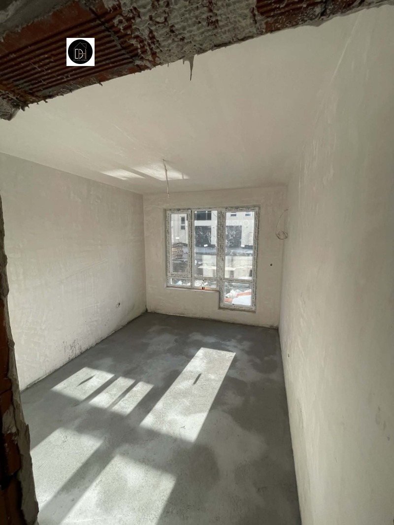 Продава 2-СТАЕН, град Пловдив, Южен • 80000 € / 156466.40 лв. • 93041960 1 — Holmes.bg Продава 2-СТАЕН, град Пловдив, Южен • 80000 € / 156466.40 лв. • 93041960 1