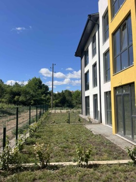 Обява Продава 4-СТАЕН,град Търговище, Запад 3