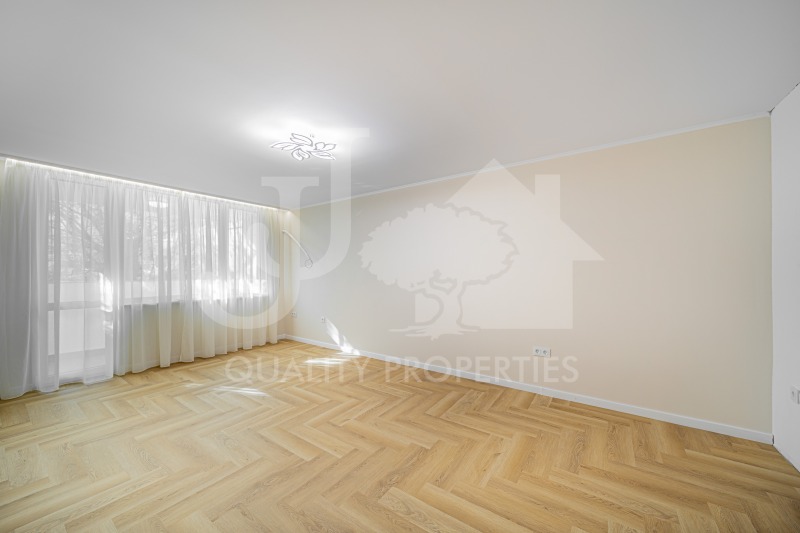 Продава 3-СТАЕН, град София, Редута • 240000 € / 469399.20 лв. • 92242550 1 — Holmes.bg Продава 3-СТАЕН, град София, Редута • 240000 € / 469399.20 лв. • 92242550 1