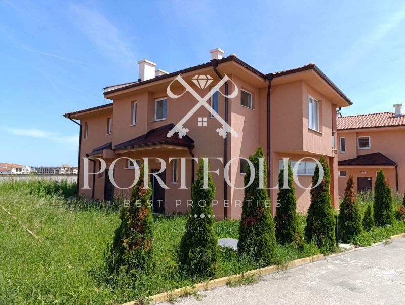 Продава КЪЩА, област Бургас, с. Равда • 160000 € / 312932.80 лв. • 35990347 1 — Holmes.bg Продава КЪЩА, област Бургас, с. Равда • 160000 € / 312932.80 лв. • 35990347 1