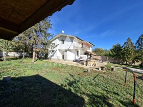 Обява Продава КЪЩА,с. Комарево, област Плевен