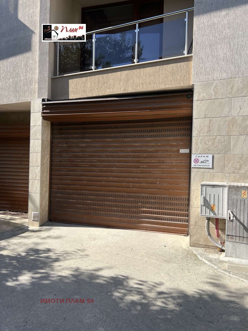 Продава ГАРАЖ, ПАРКОМЯСТО, град Варна, Левски 2 • 25000 € • 60920165 1 — Holmes.bg Продава ГАРАЖ, ПАРКОМЯСТО, град Варна, Левски 2 • 25000 € • 60920165 1