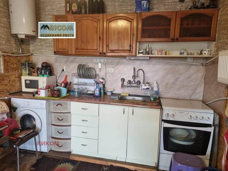 Продава КЪЩА, област Плевен, с. Каменец • 28000 € • 68625999 1 — Holmes.bg Продава КЪЩА, област Плевен, с. Каменец • 28000 € • 68625999 1