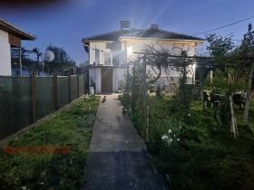 Продажба на имоти в гр. Садово, област Пловдив - изображение 4 