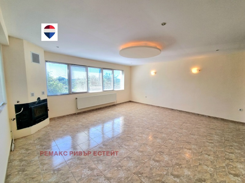Продава КЪЩА, област Русе, с. Красен • 94900 € / 185608.27 лв. • 14236766 1 — Holmes.bg Продава КЪЩА, област Русе, с. Красен • 94900 € / 185608.27 лв. • 14236766 1