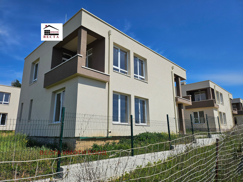 Продава КЪЩА, град Варна, м-т Боровец - юг • 260000 € / 508515.80 лв. • 43366931 1 — Holmes.bg Продава КЪЩА, град Варна, м-т Боровец - юг • 260000 € / 508515.80 лв. • 43366931 1