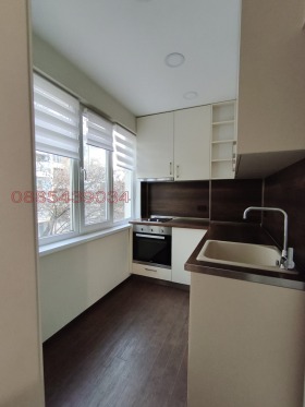 Обява Продава 2-СТАЕН,град Пловдив, Център