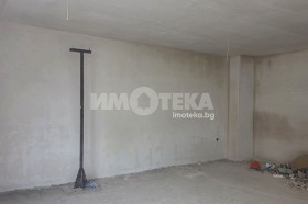 Продава Многостаен, град София