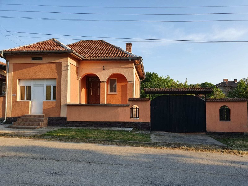 Продава  Къща, област Плевен, с. Коиловци • 77 500 EUR • ID 58743237 — holmes.bg - [1] 