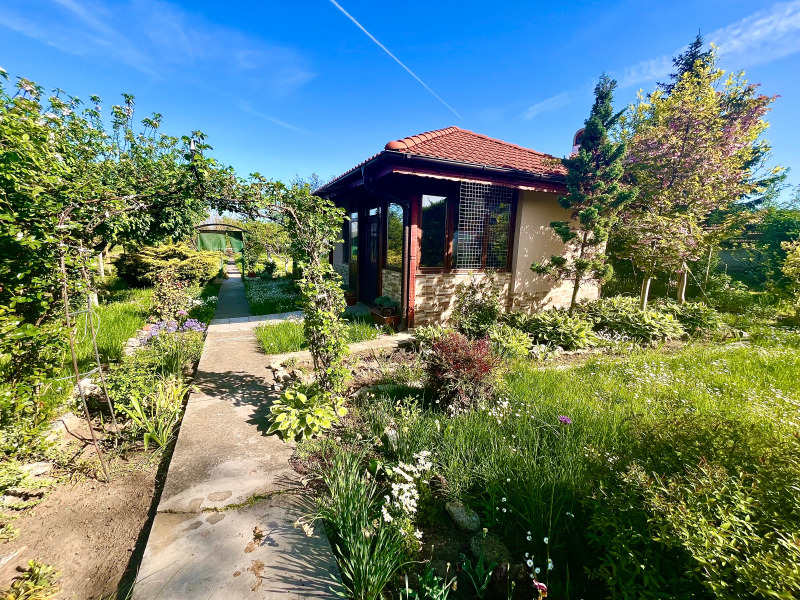 Продава КЪЩА, област Враца, гр. Козлодуй • 185000 € • 57314296 1 — Holmes.bg Продава КЪЩА, област Враца, гр. Козлодуй • 185000 € • 57314296 1